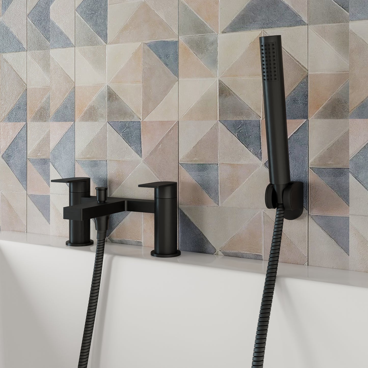 Canada Bath Shower Mixer - Black CAN404